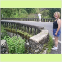 153_hana_road_return_bridge_georgi.jpg